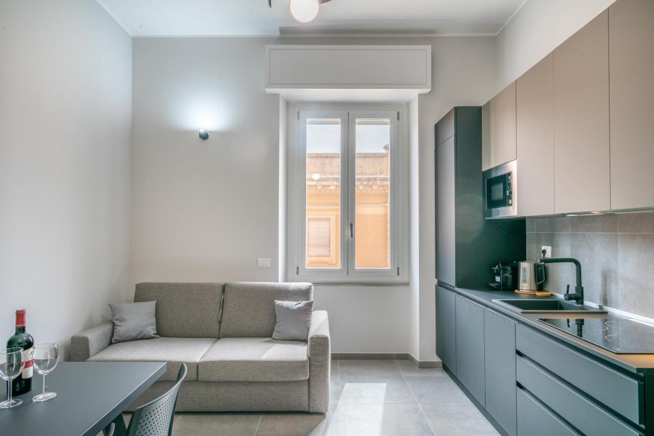 Kuzu Apts - City Center - Wifi Ac Tv Cagliari Buitenkant foto