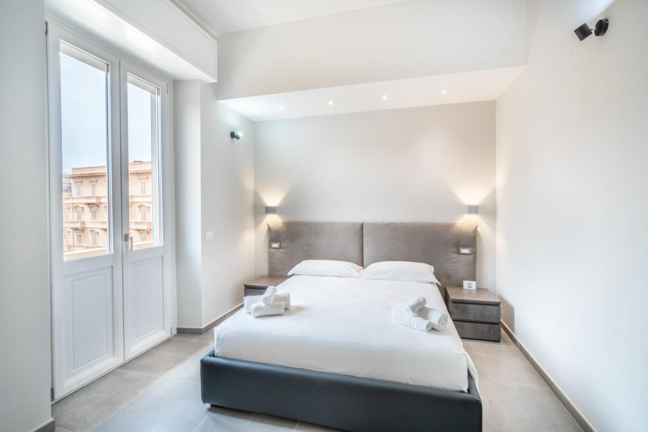 Kuzu Apts - City Center - Wifi Ac Tv Cagliari Buitenkant foto
