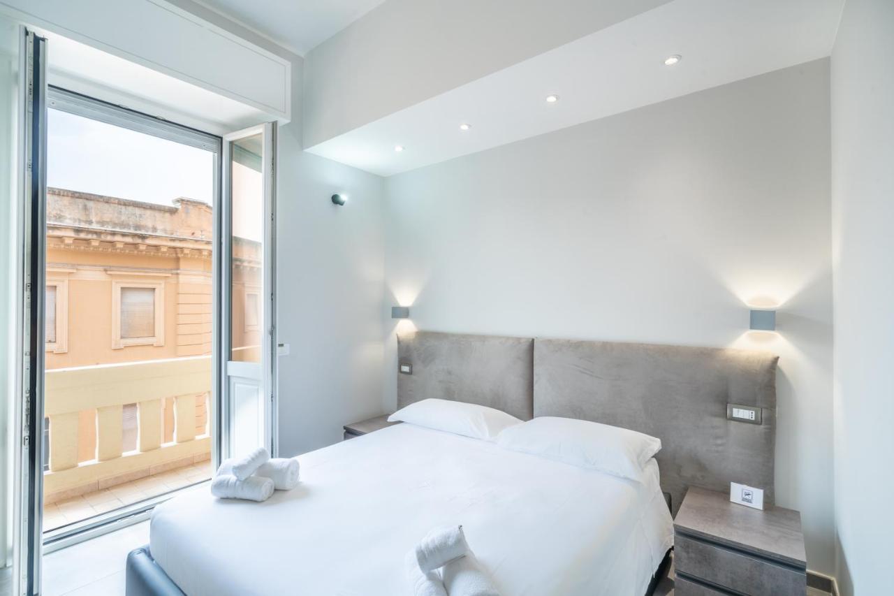 Kuzu Apts - City Center - Wifi Ac Tv Cagliari Buitenkant foto