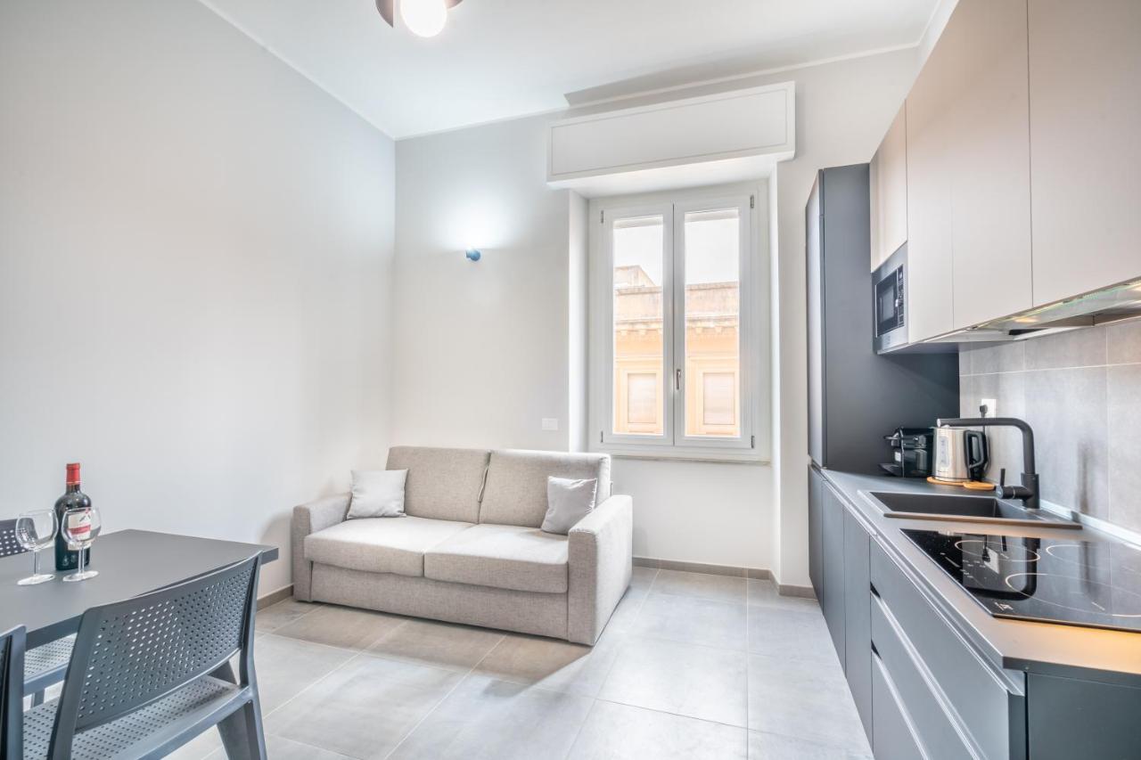 Kuzu Apts - City Center - Wifi Ac Tv Cagliari Buitenkant foto