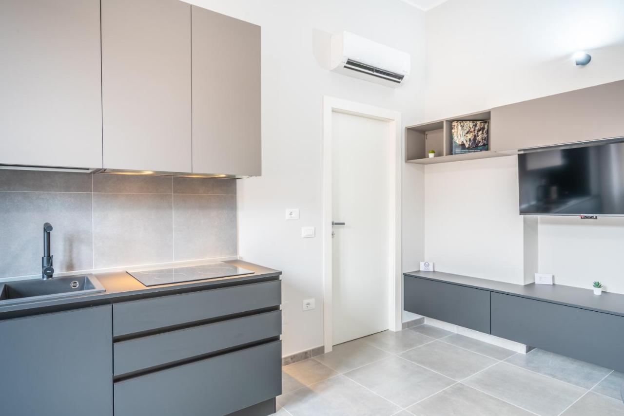 Kuzu Apts - City Center - Wifi Ac Tv Cagliari Buitenkant foto