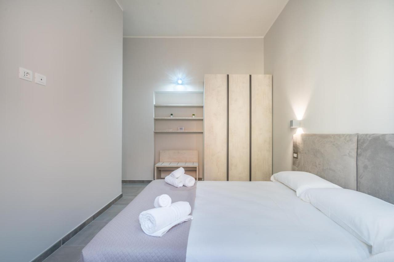 Kuzu Apts - City Center - Wifi Ac Tv Cagliari Buitenkant foto