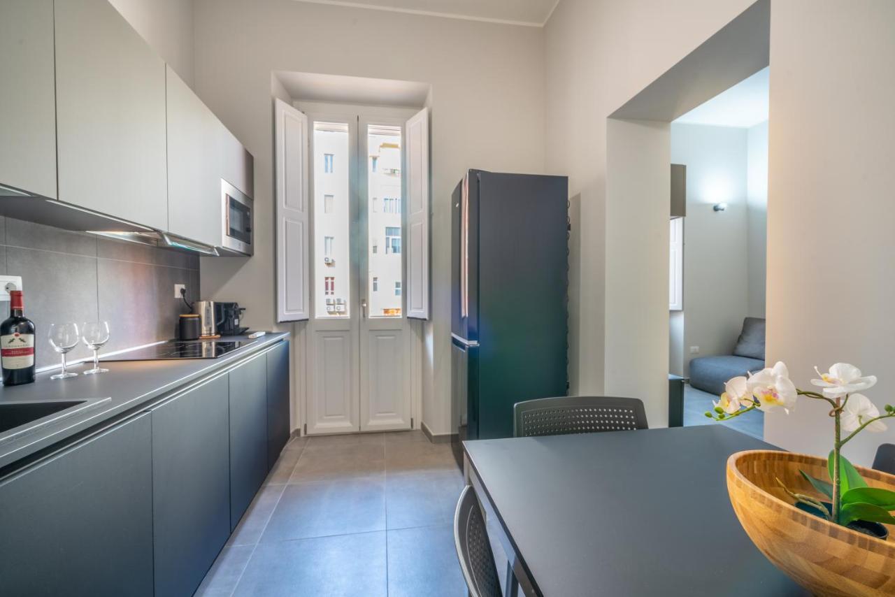 Kuzu Apts - City Center - Wifi Ac Tv Cagliari Buitenkant foto