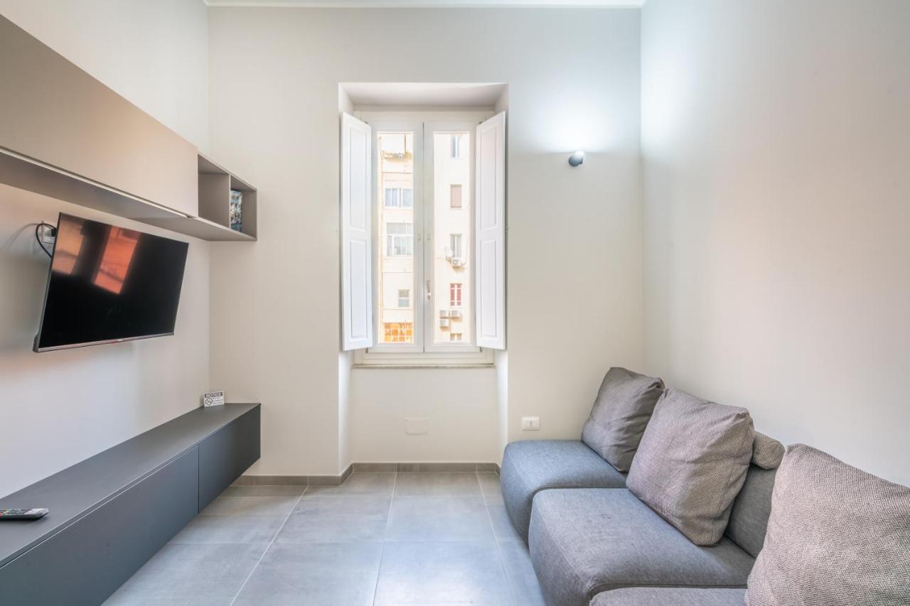 Kuzu Apts - City Center - Wifi Ac Tv Cagliari Buitenkant foto
